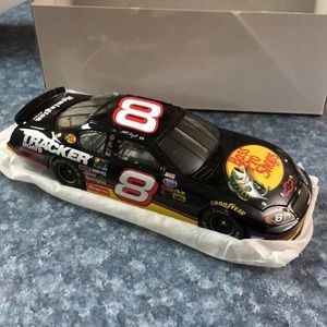 Action Martin Truex Jr die cast car 1:24, 2004